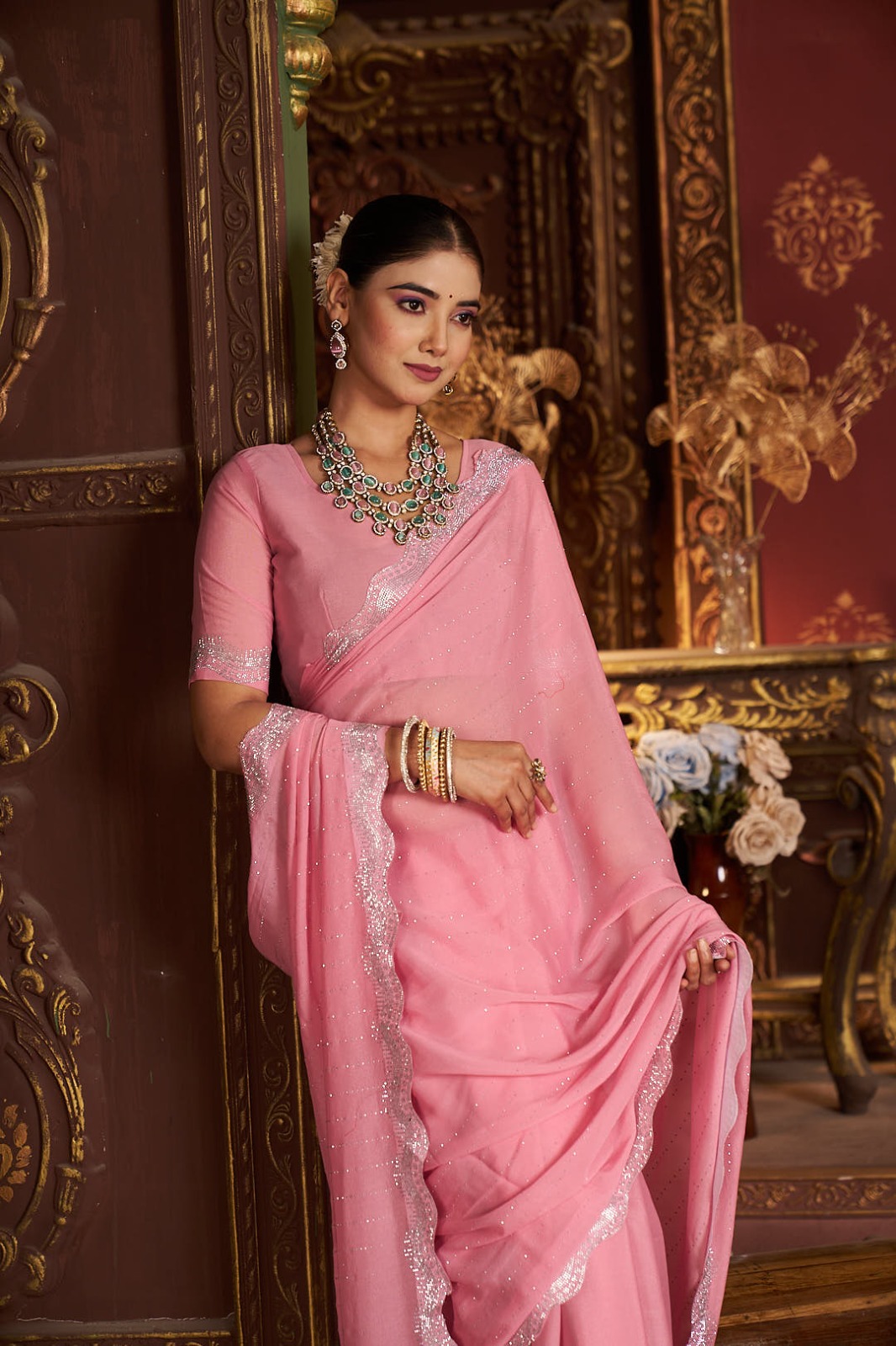 Pink saree — portrait look